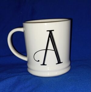 Porcelain  Monogram "A" mug (110424E)